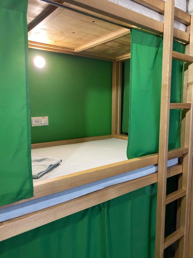 Vip "Hostel Ok Hotel" 키예프 외부 사진