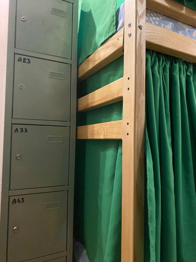 Vip "Hostel Ok Hotel" 키예프 외부 사진